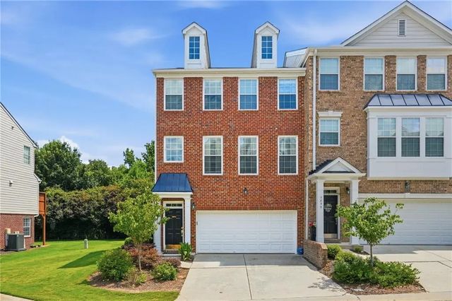 3837 Chattahoochee Summit Drive Se, Atlanta