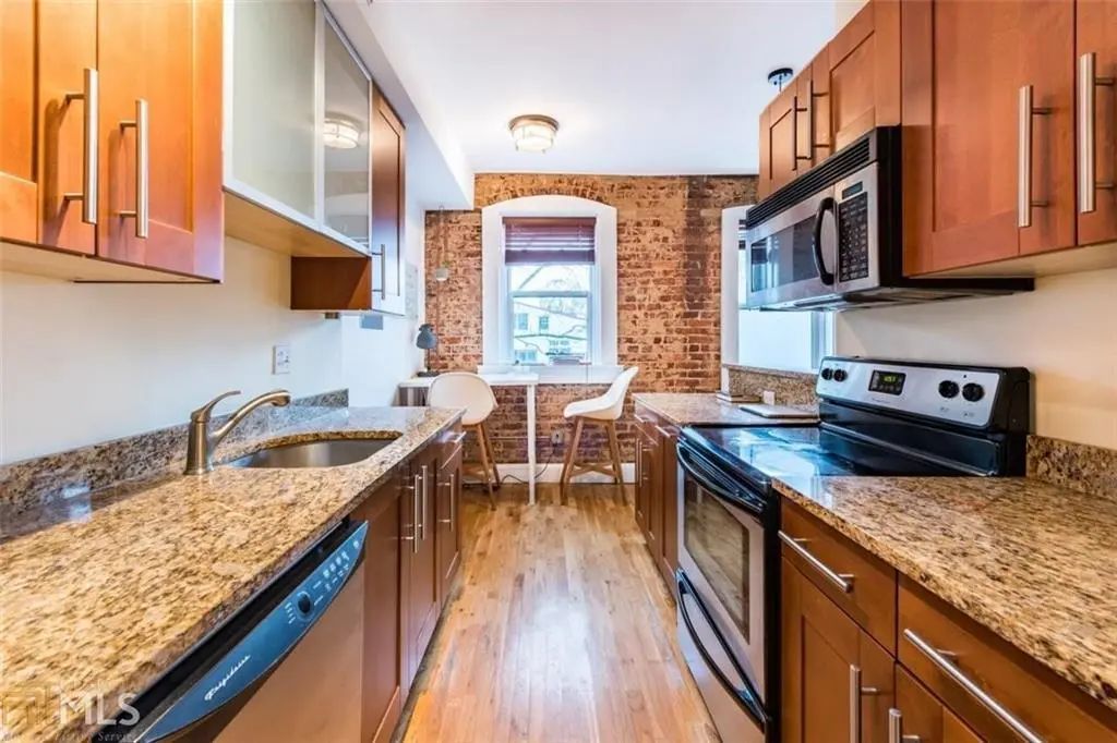 Unit 206 - 373 Moreland Avenue Ne, Atlanta