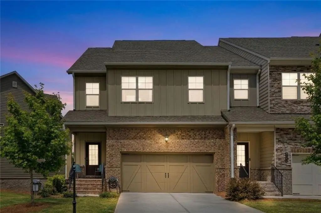 2095 Manor Pointe Drive, Cumming