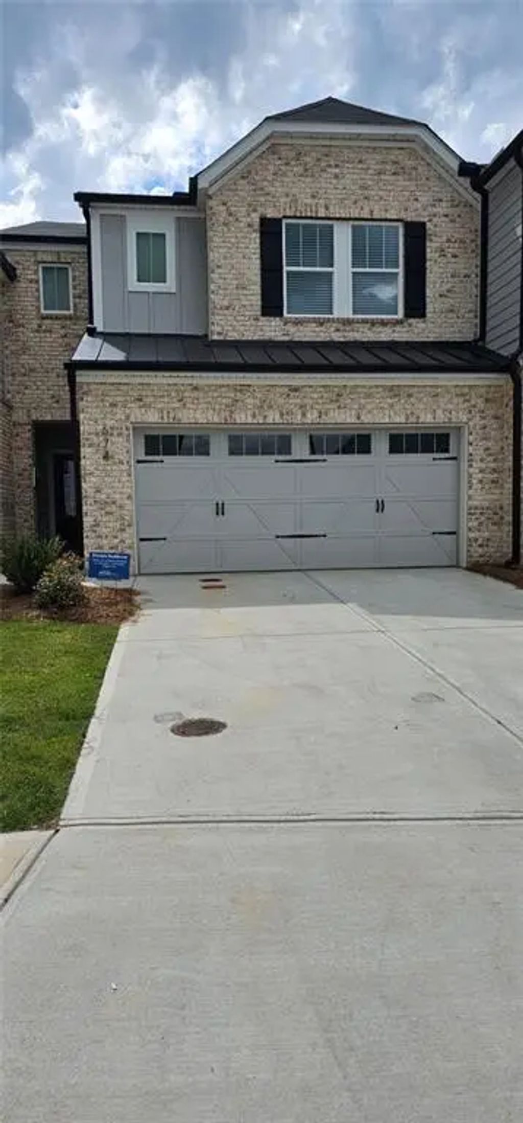 674 Gabby Point Sw, Mableton