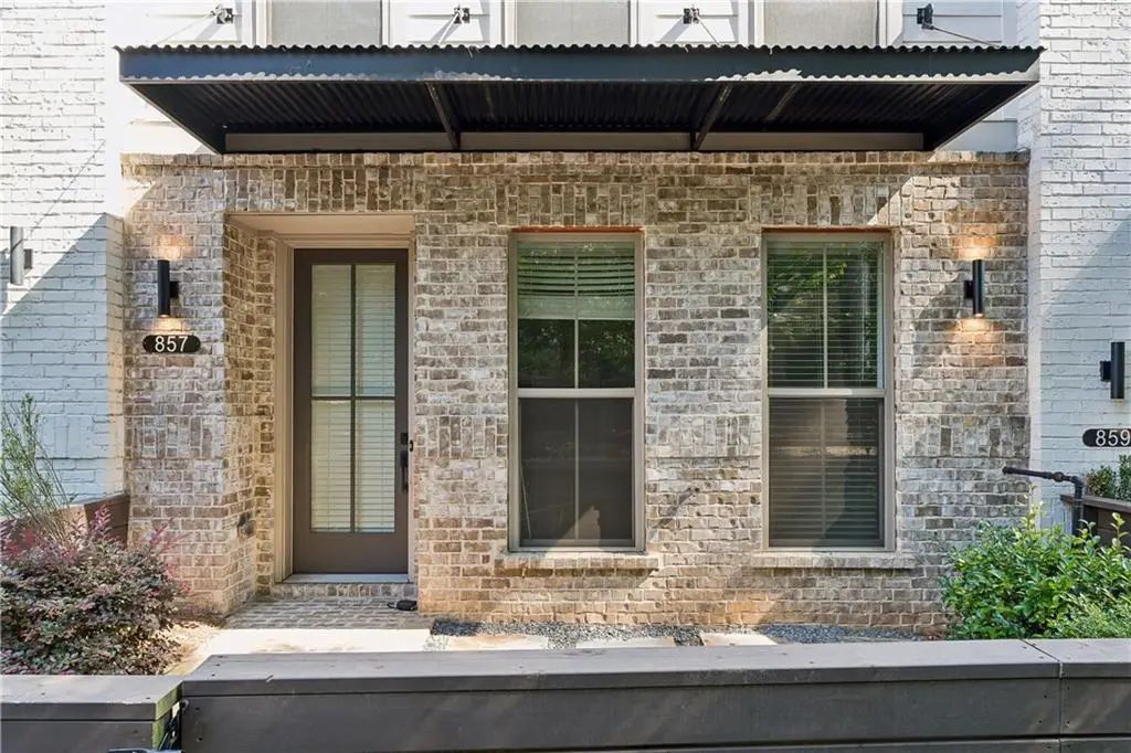 857 Constellation Drive, Decatur