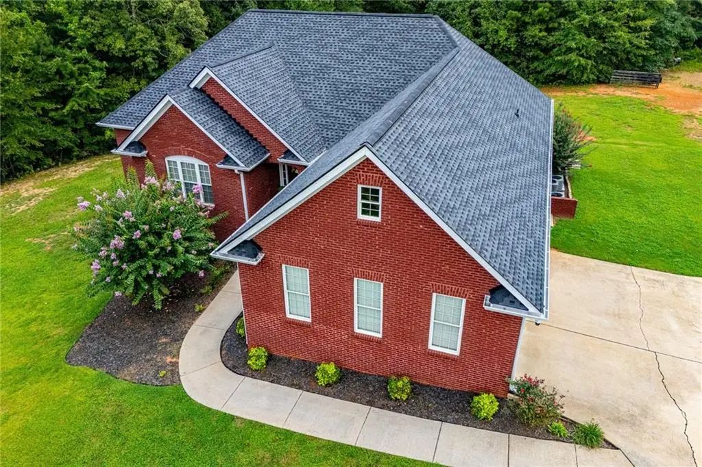 896 Winn Road, Douglasville