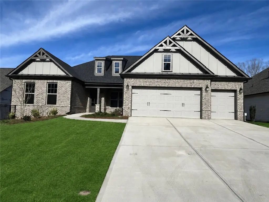 604 Highgrove Circle, Canton