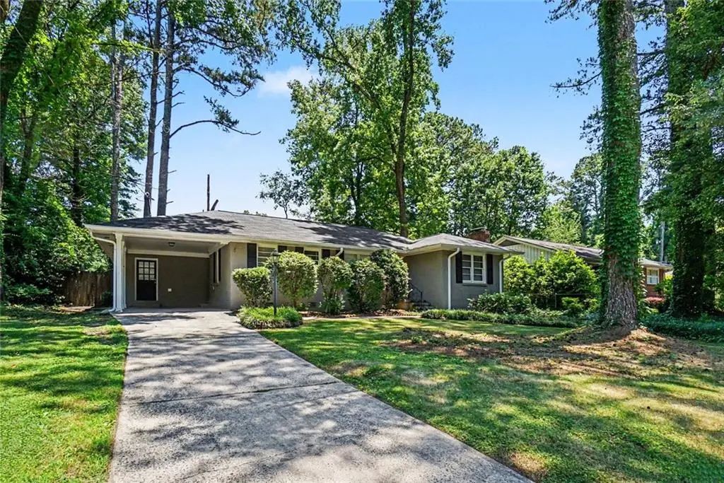 533 Robin Lane Se, Marietta