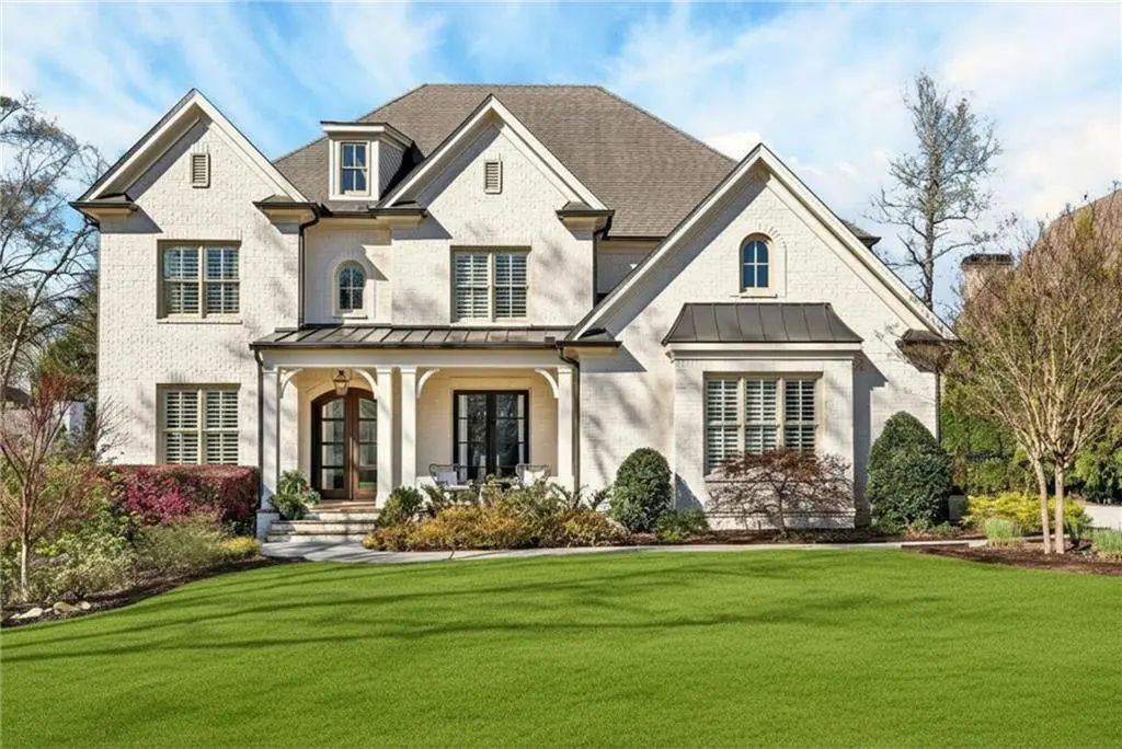 2838 Redding Road Ne, Atlanta