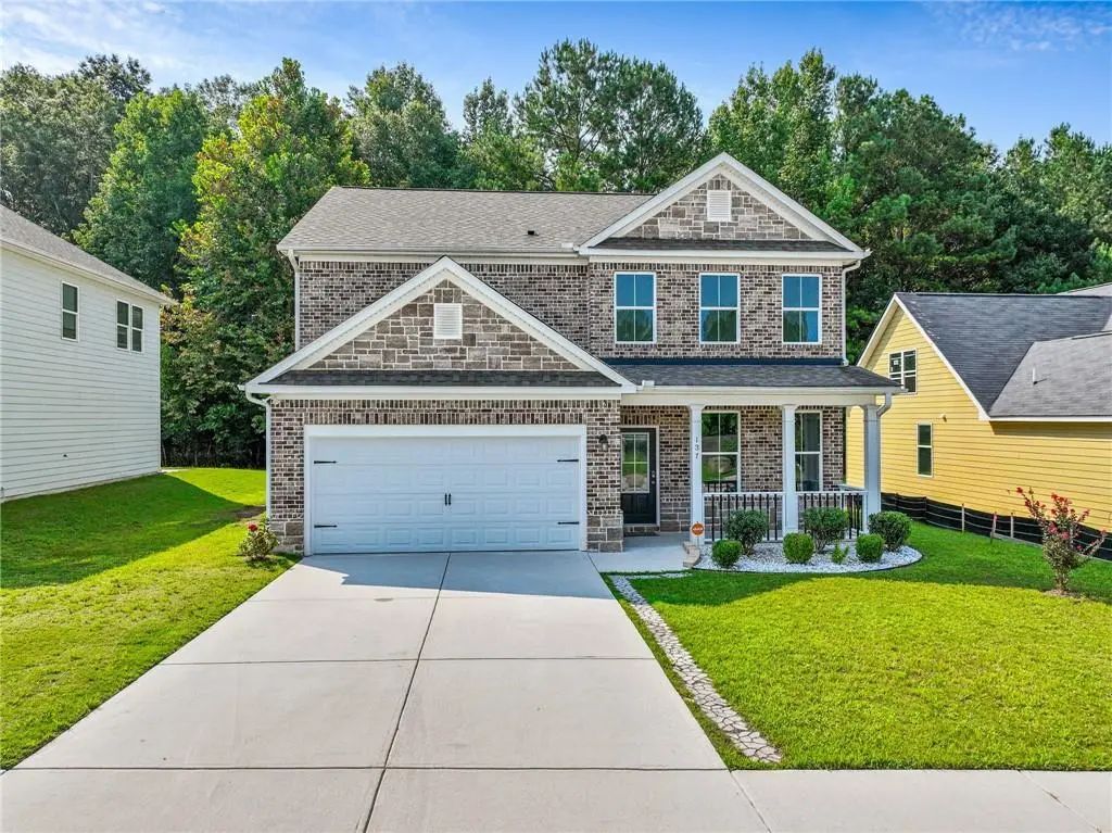 137 Hunts Mill Circle, Griffin