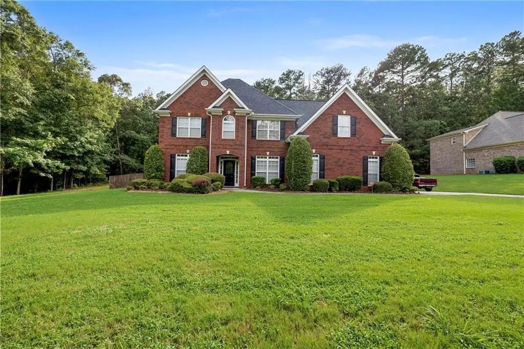 2104 Crest Wood Drive, Conyers