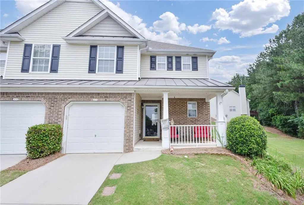 417 Red Coat Lane, Woodstock