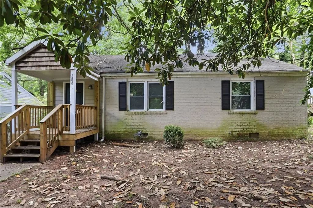 1800 Oakmont Drive Nw, Atlanta