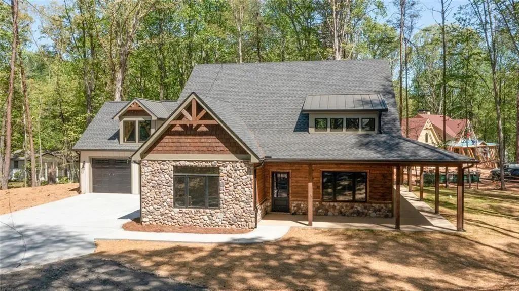 35 Melody Lane, Dawsonville