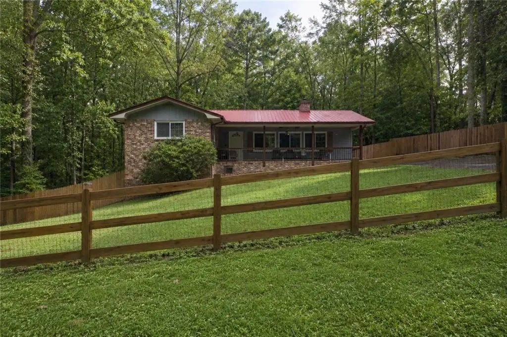 1552 Todd Lane Sw, Lilburn