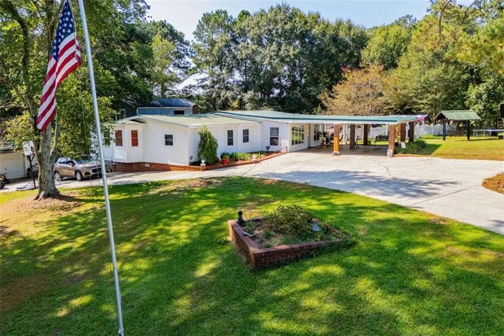 2074 Roopville Veal Road, Roopville