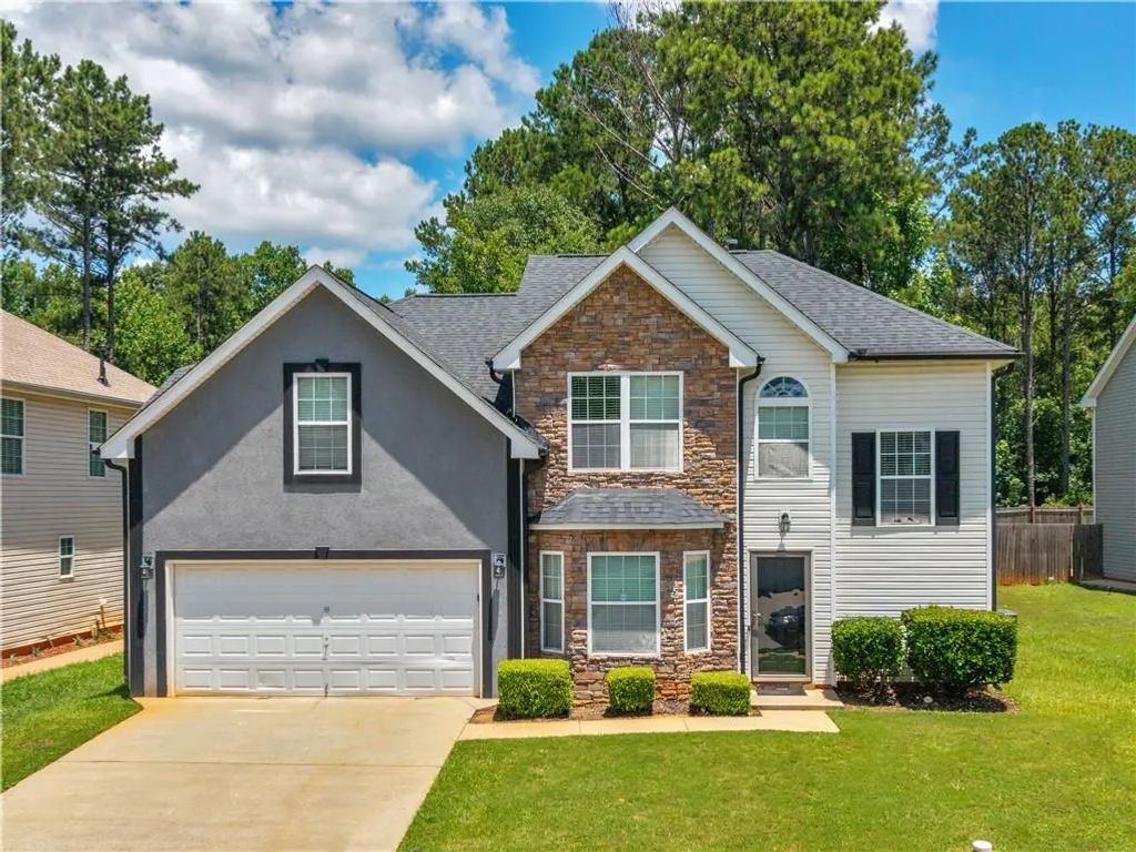 1132 Oak Hollow Lane, Hampton