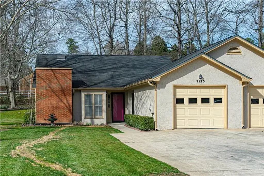 7123 Forest Lane, Union City