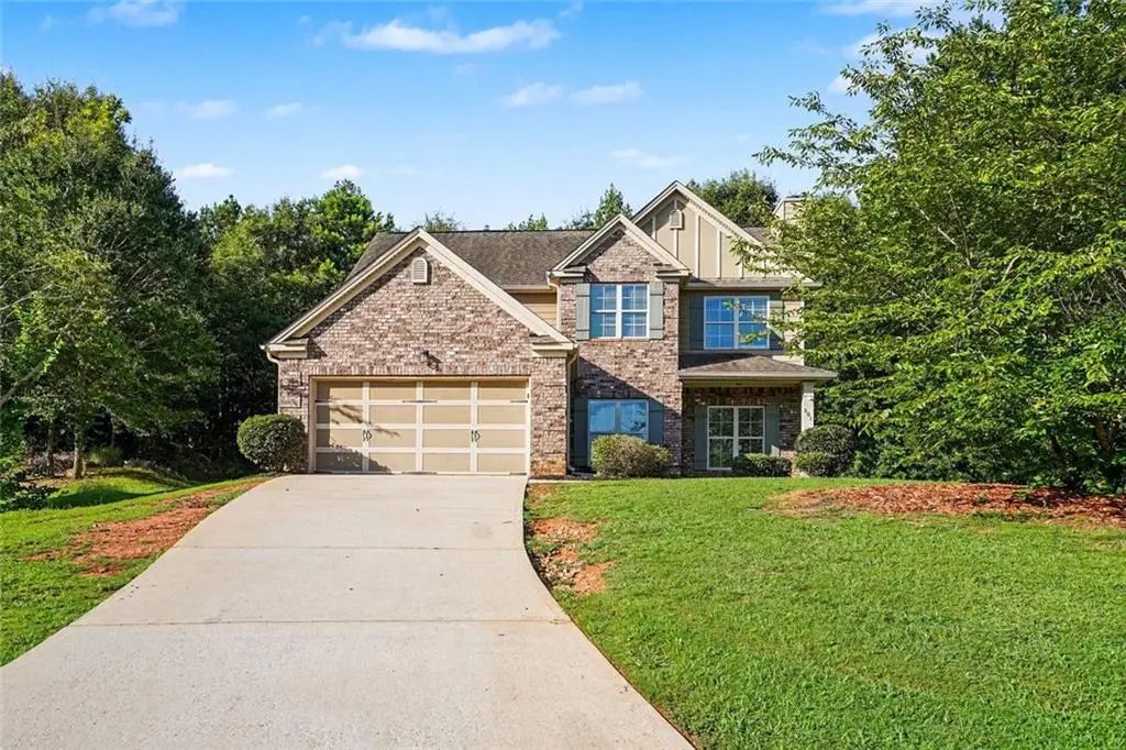 301 Shyre Lake Lane, Mcdonough