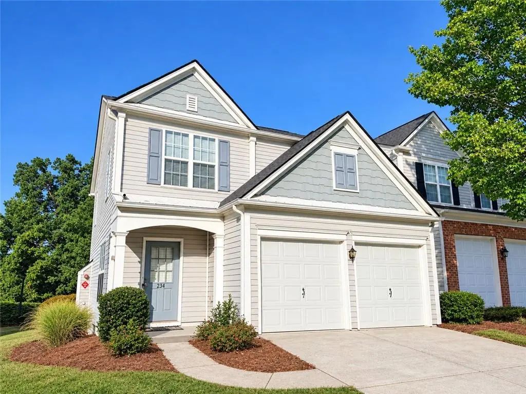 244 Regent Square, Woodstock