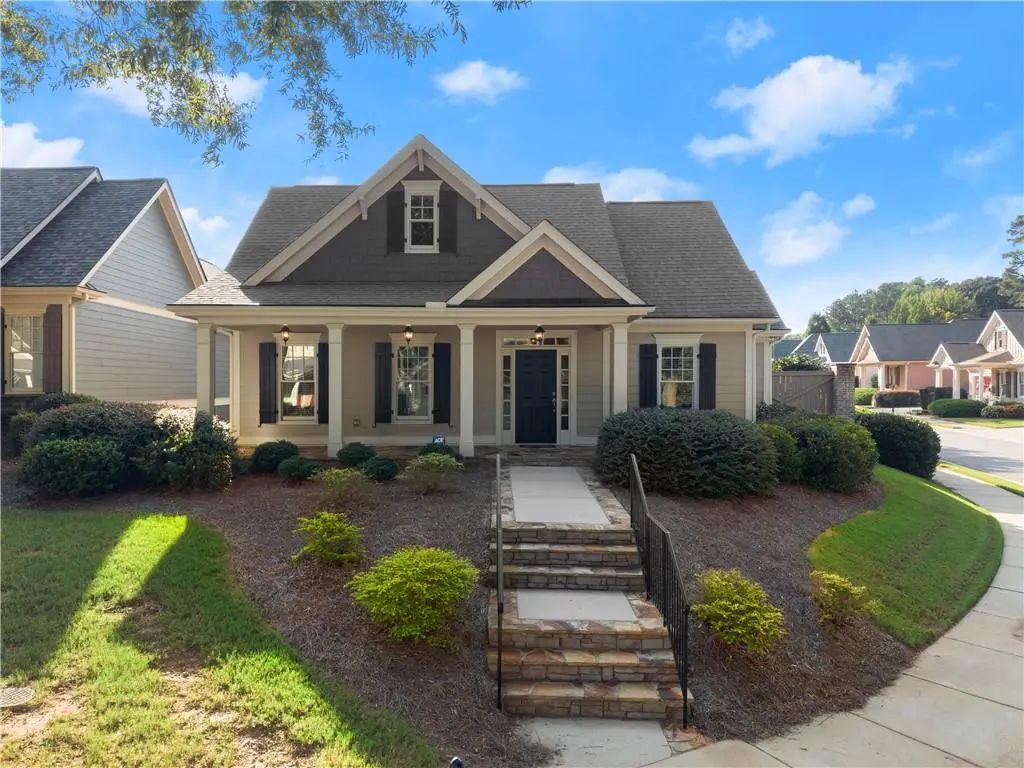 240 Somerset Circle, Woodstock