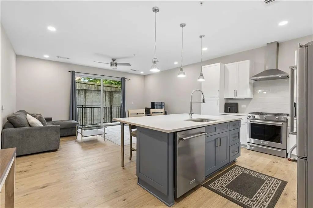 Unit 108 - 22 Airline Street Ne, Atlanta