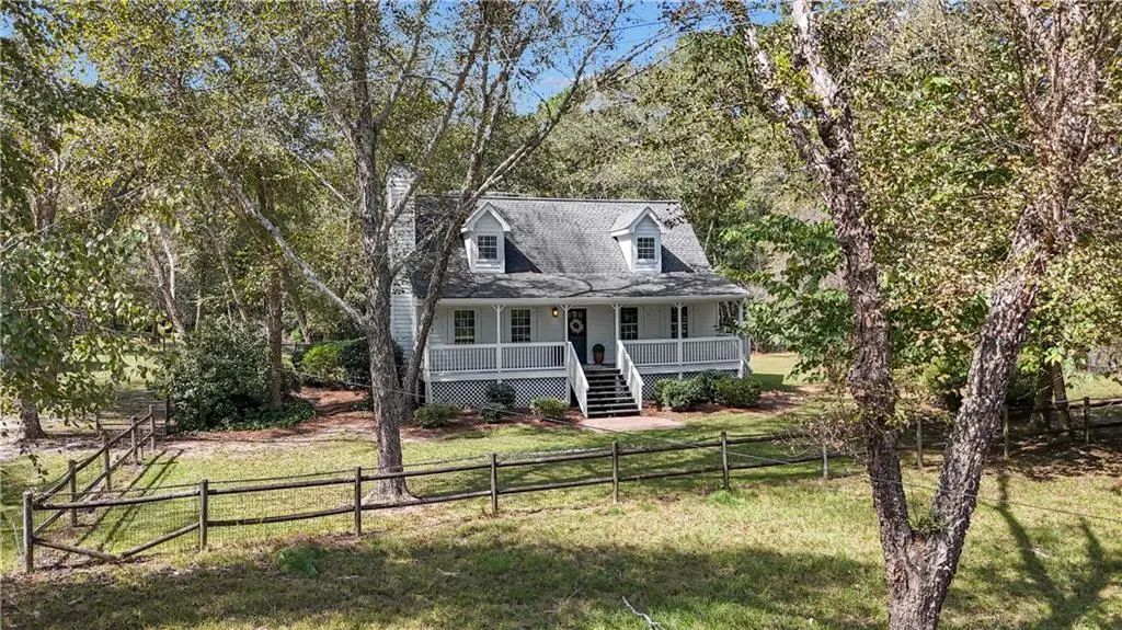 11855 Jones Ferry Road, Chattahoochee Hills