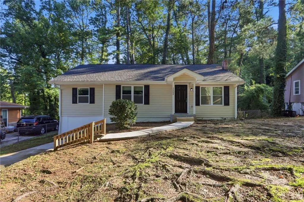 1393 Northwest Drive Nw, Atlanta
