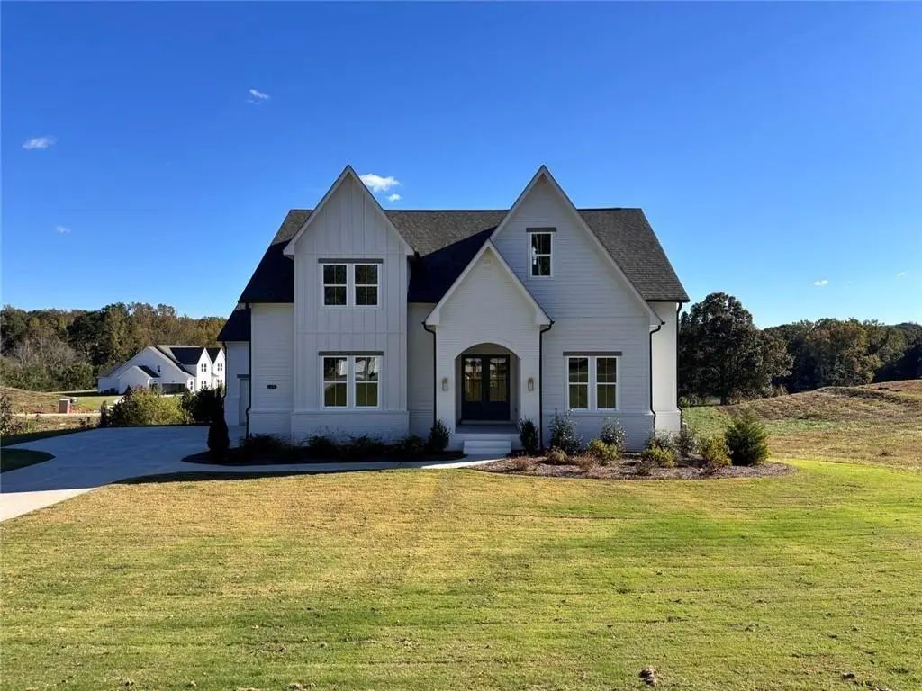 8420 Creekside Overlook Drive, Gainesville