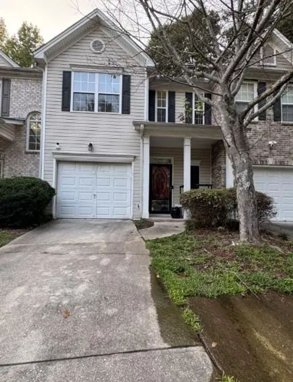 823 Celeste Lane Sw, Atlanta