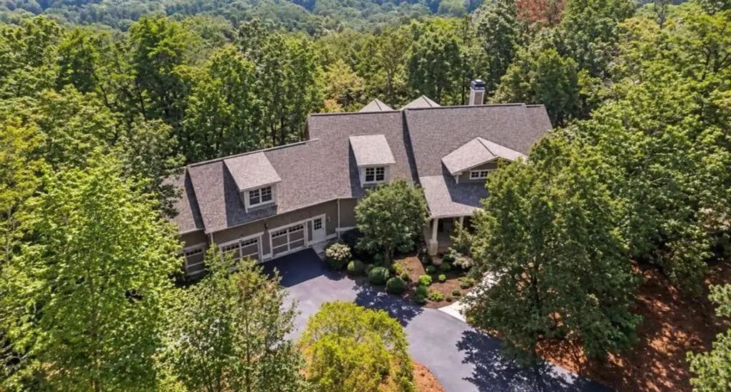 188 Bluestern Drive Se, Big Canoe