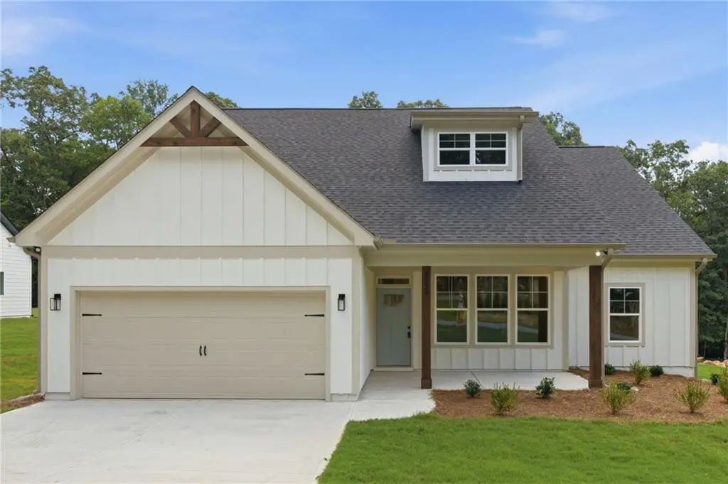 9120 Lisa Circle, Gainesville
