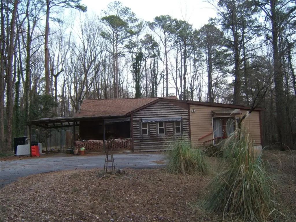 2026 Sw Kimberly Road Sw, Atlanta