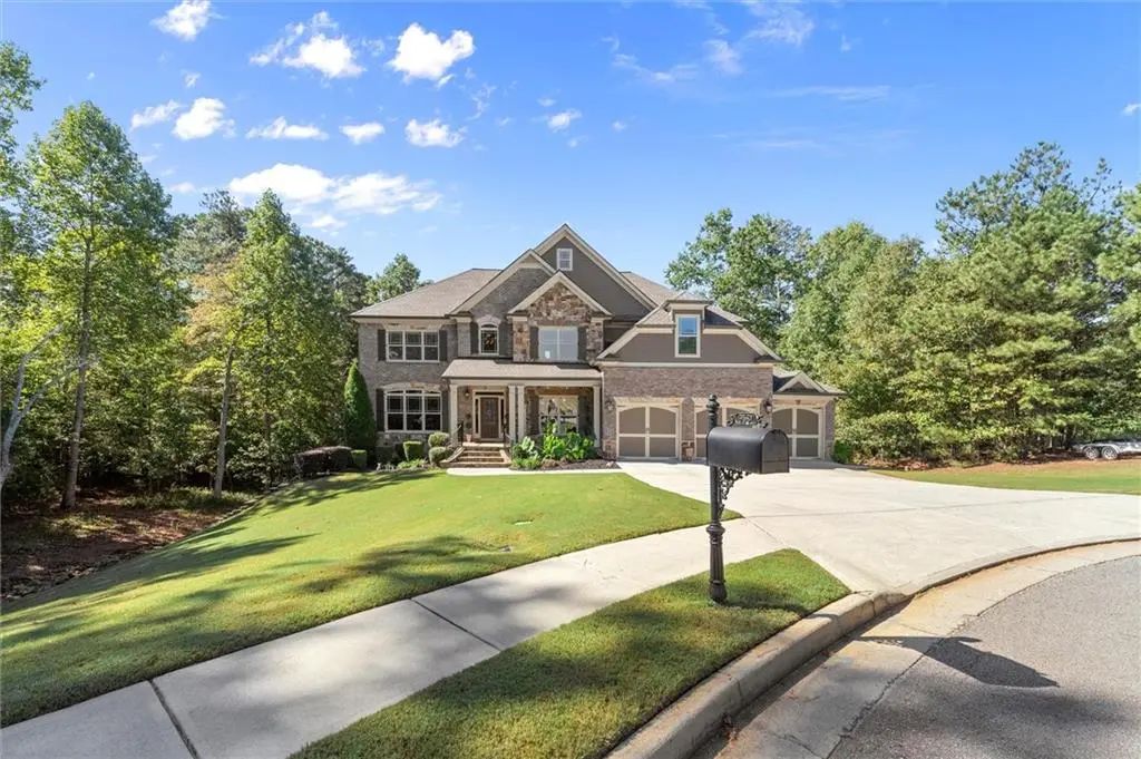 6581 Misty Harbor Court, Flowery Branch