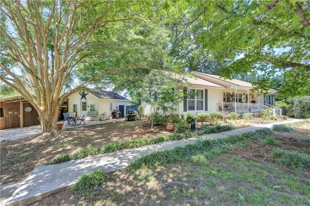 4133 H D Atha Road, Covington