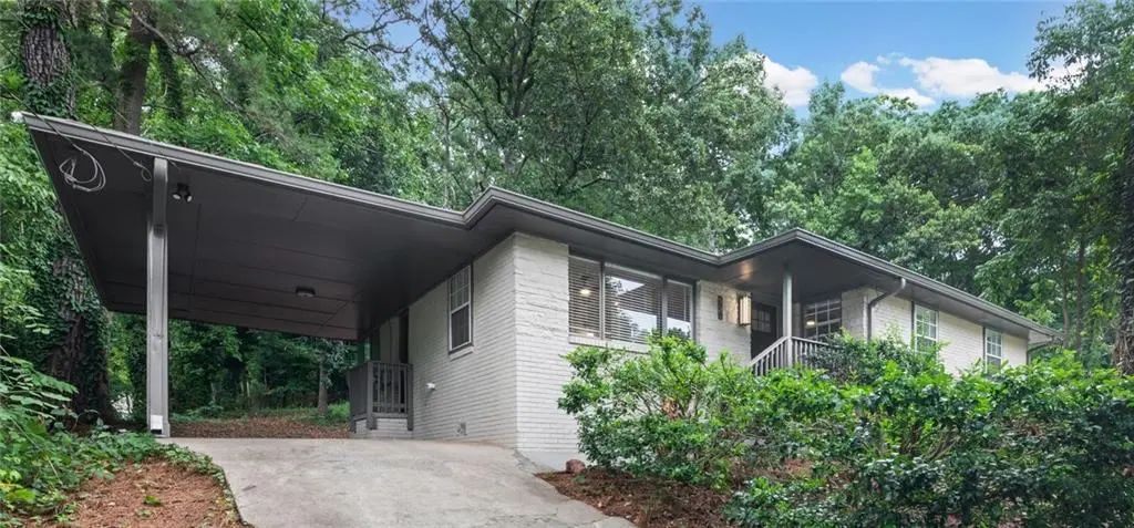 2918 Santa Monica Drive, Decatur