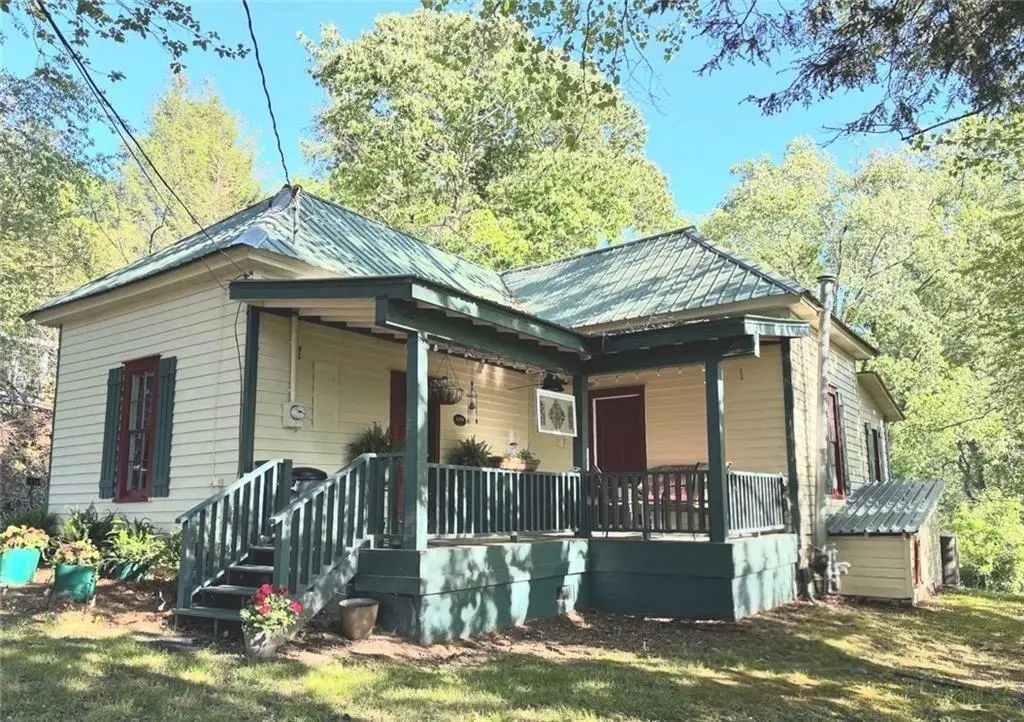 118 E Oak Street, Ellijay