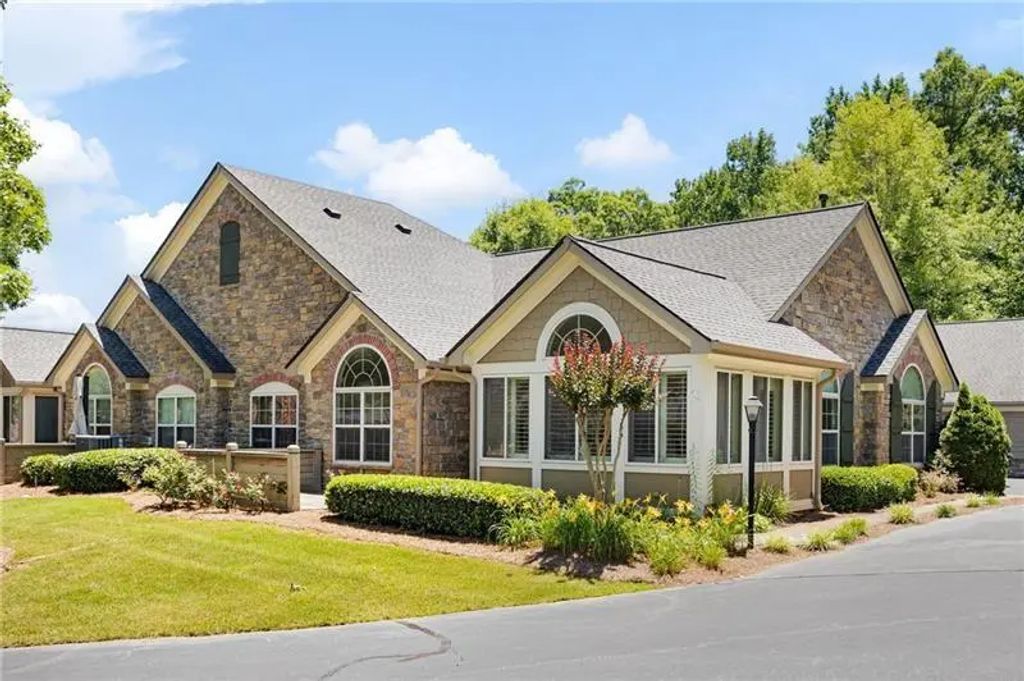 Unit 8 - 5276 Stone Village Circle, Kennesaw