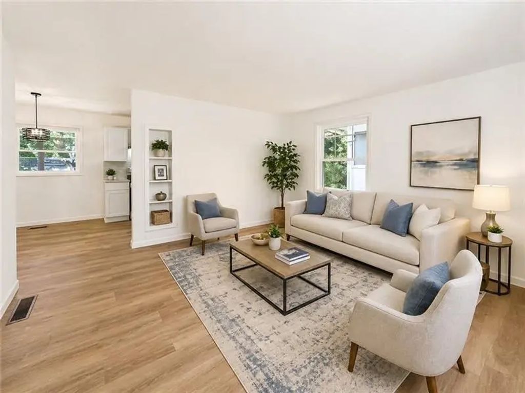 898 Verona Drive, Clarkston