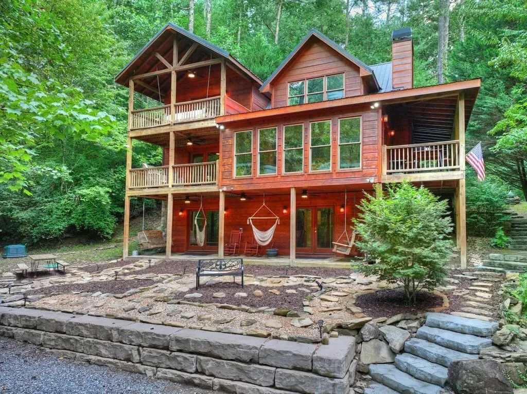 46 Private Drive, Ellijay