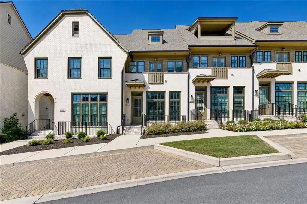 6766 Encore Boulevard, Sandy Springs