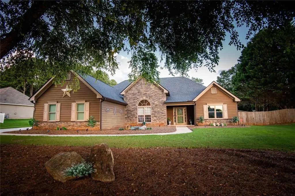 4207 Old Wood Drive, Conyers