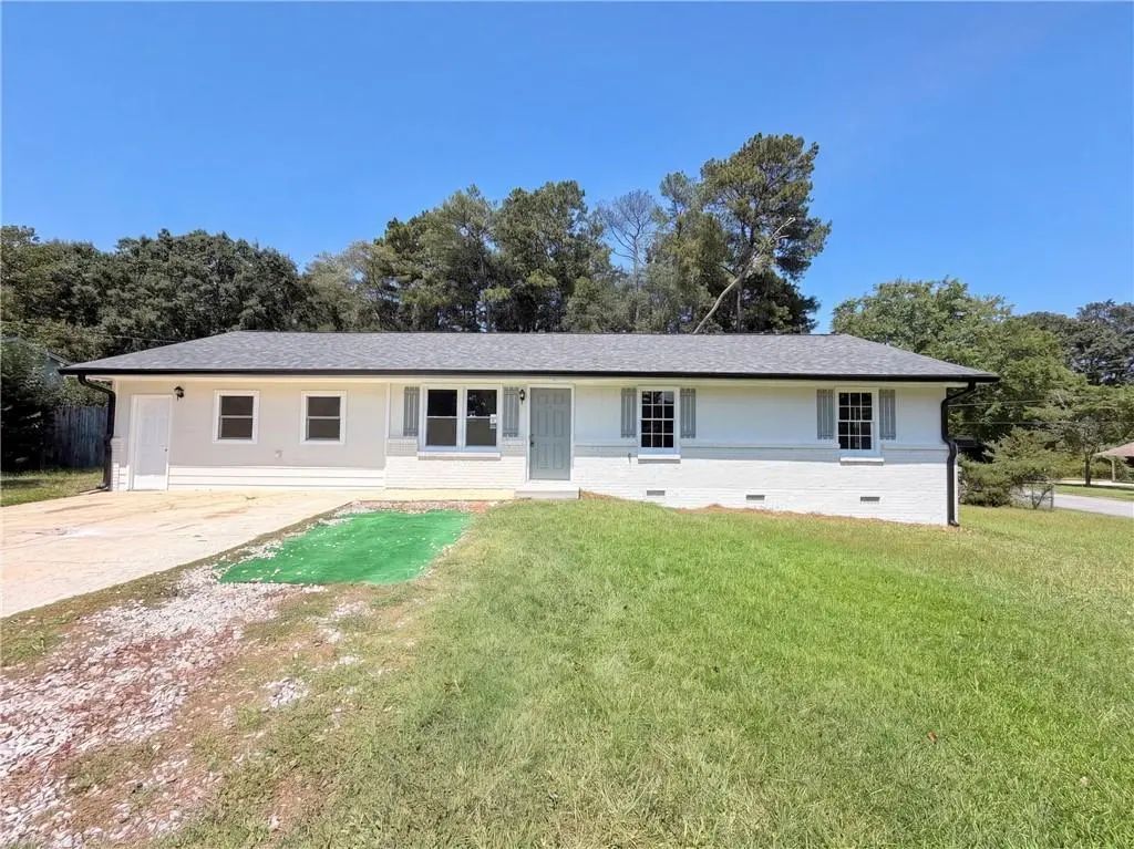 467 Oak Way, Lawrenceville