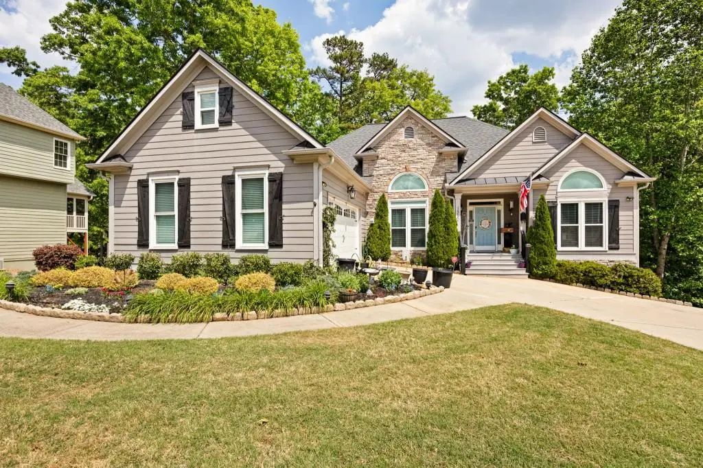 1350 Chester Harris Drive N, Dallas