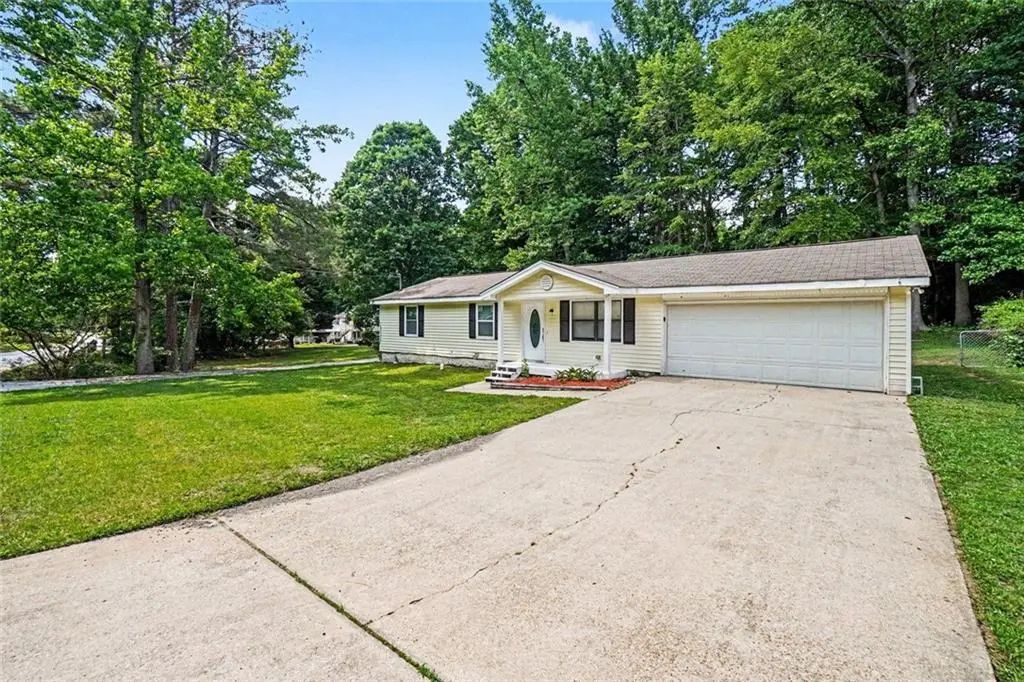 3874 Paul Street, Douglasville