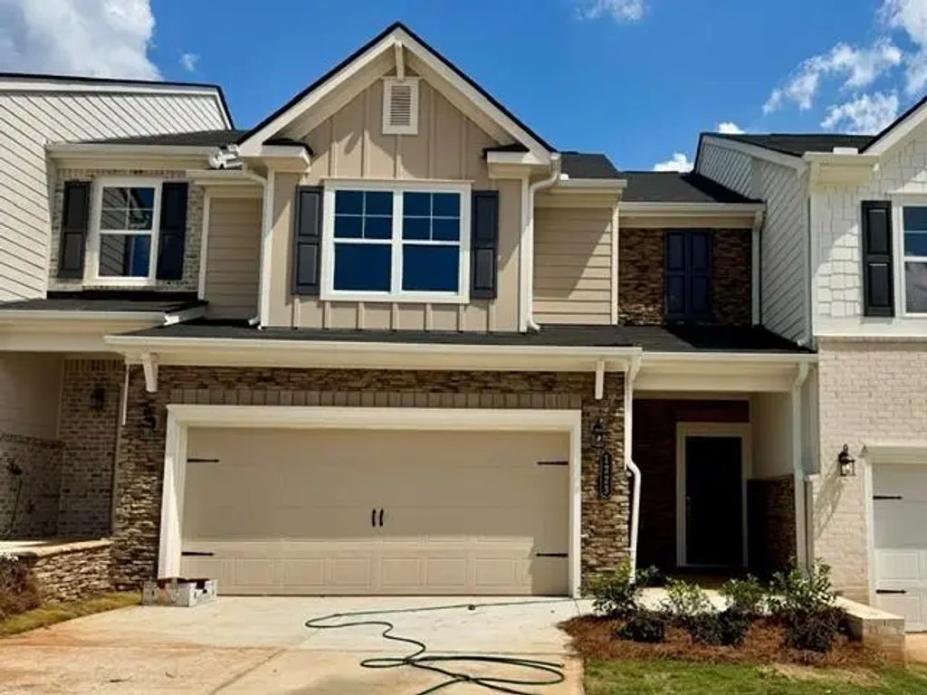 1223 Park Center Circle, Austell
