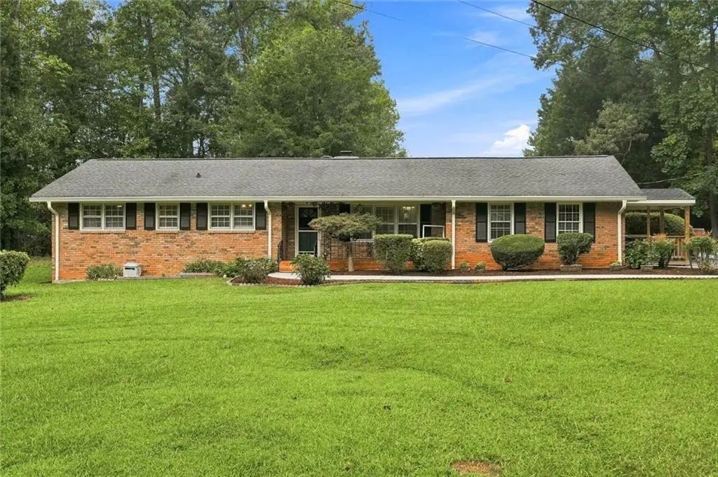2633 Creek Lane Sw, Snellville