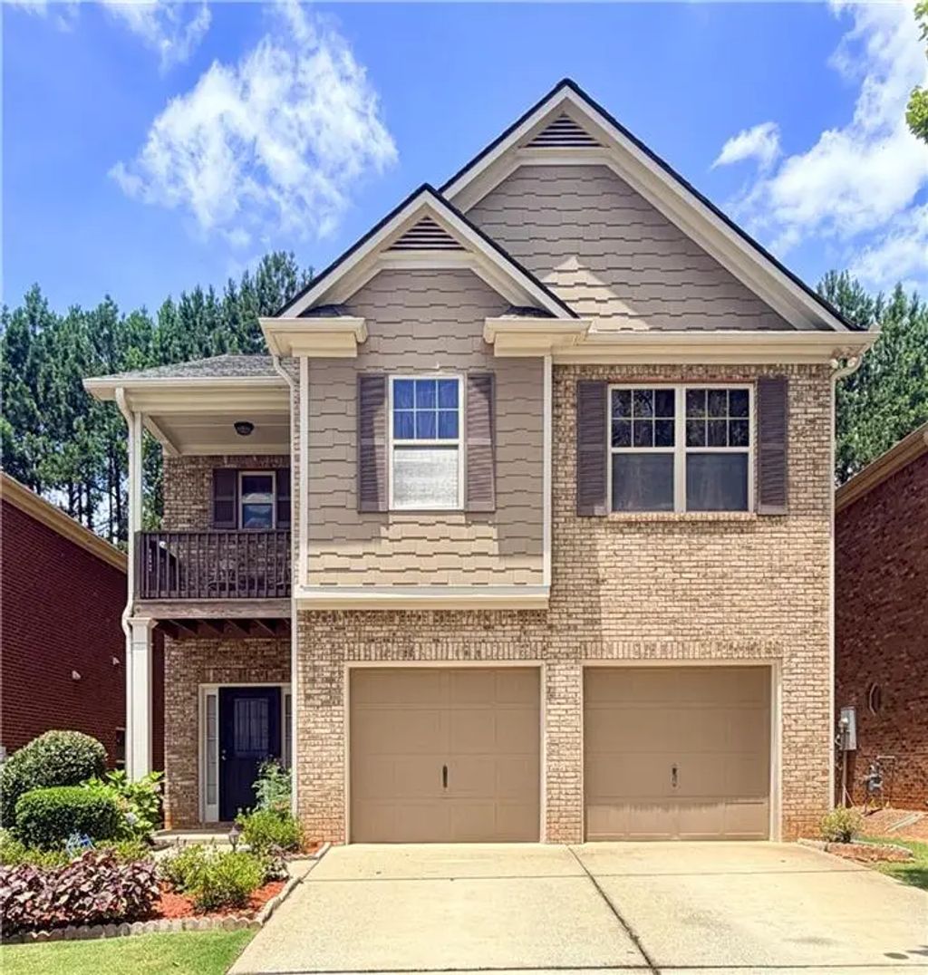 127 Thorncrest Court, Tucker