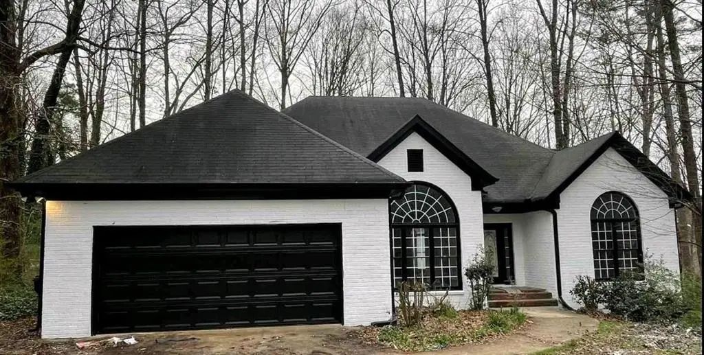 3541 Gleneagles Court, Snellville