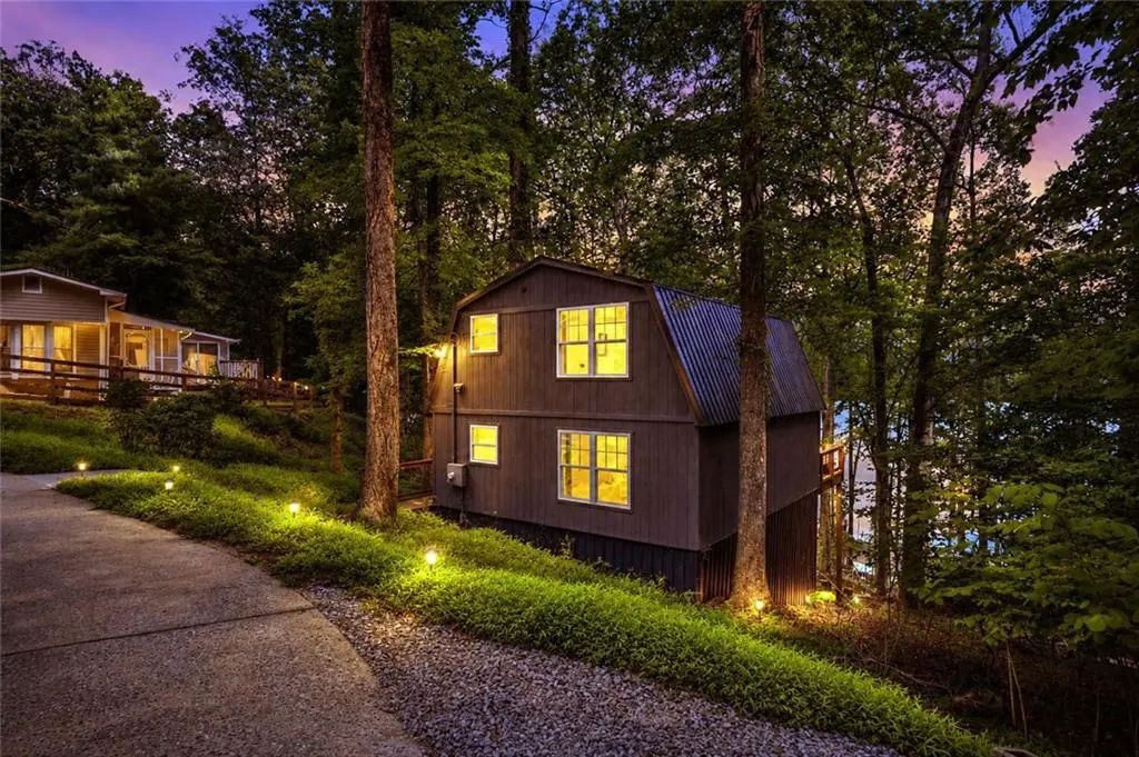 6995 Lakeside Place, Gainesville
