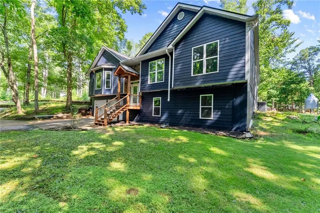 7095 Cogburn Road, Cumming