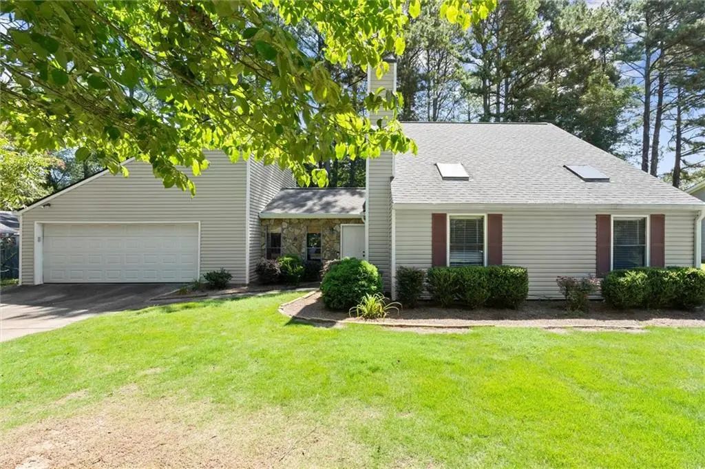 2272 Macby Drive, Marietta