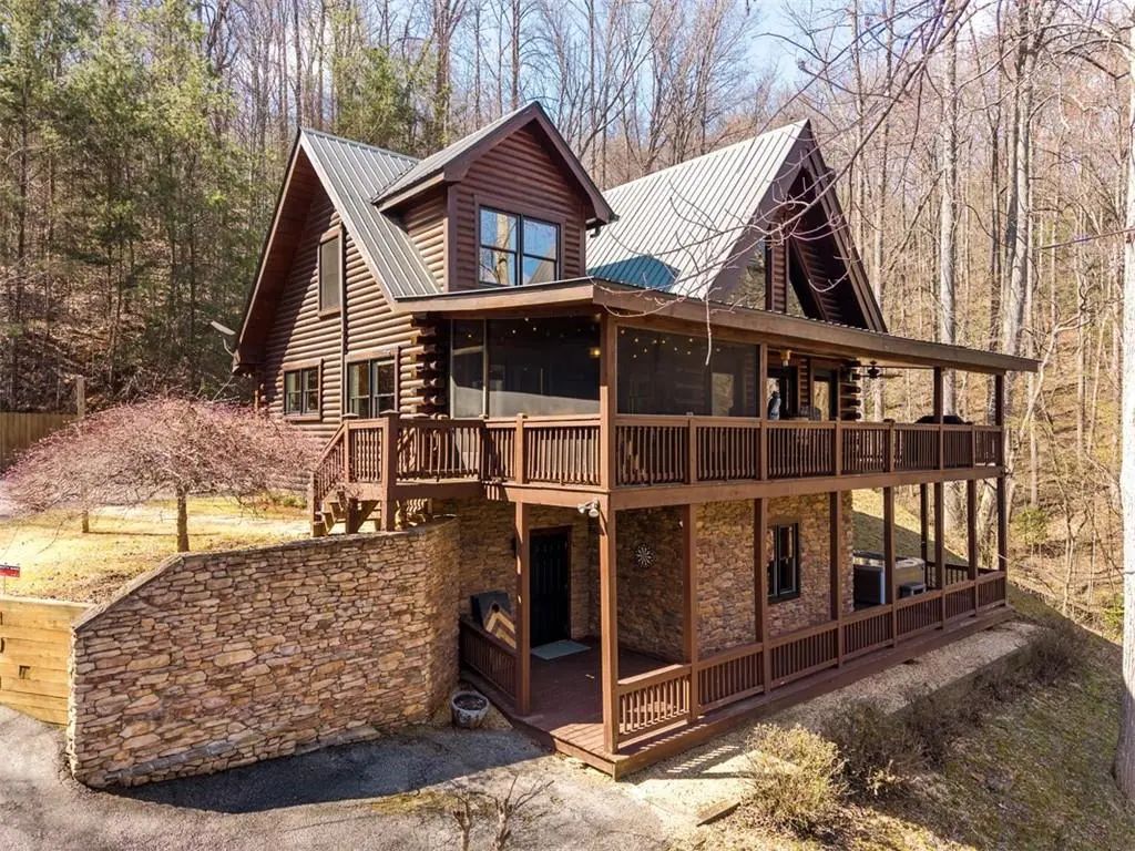 91 Whispering Lake Way, Blue Ridge