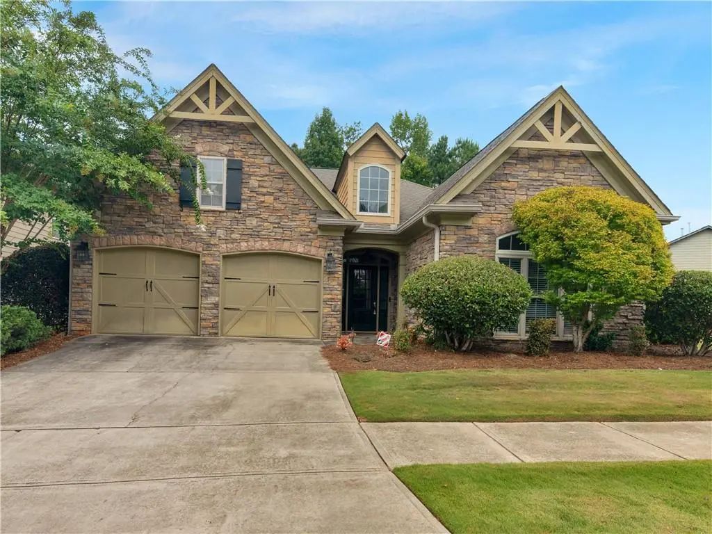 1136 Pebble Creek Lane, Locust Grove